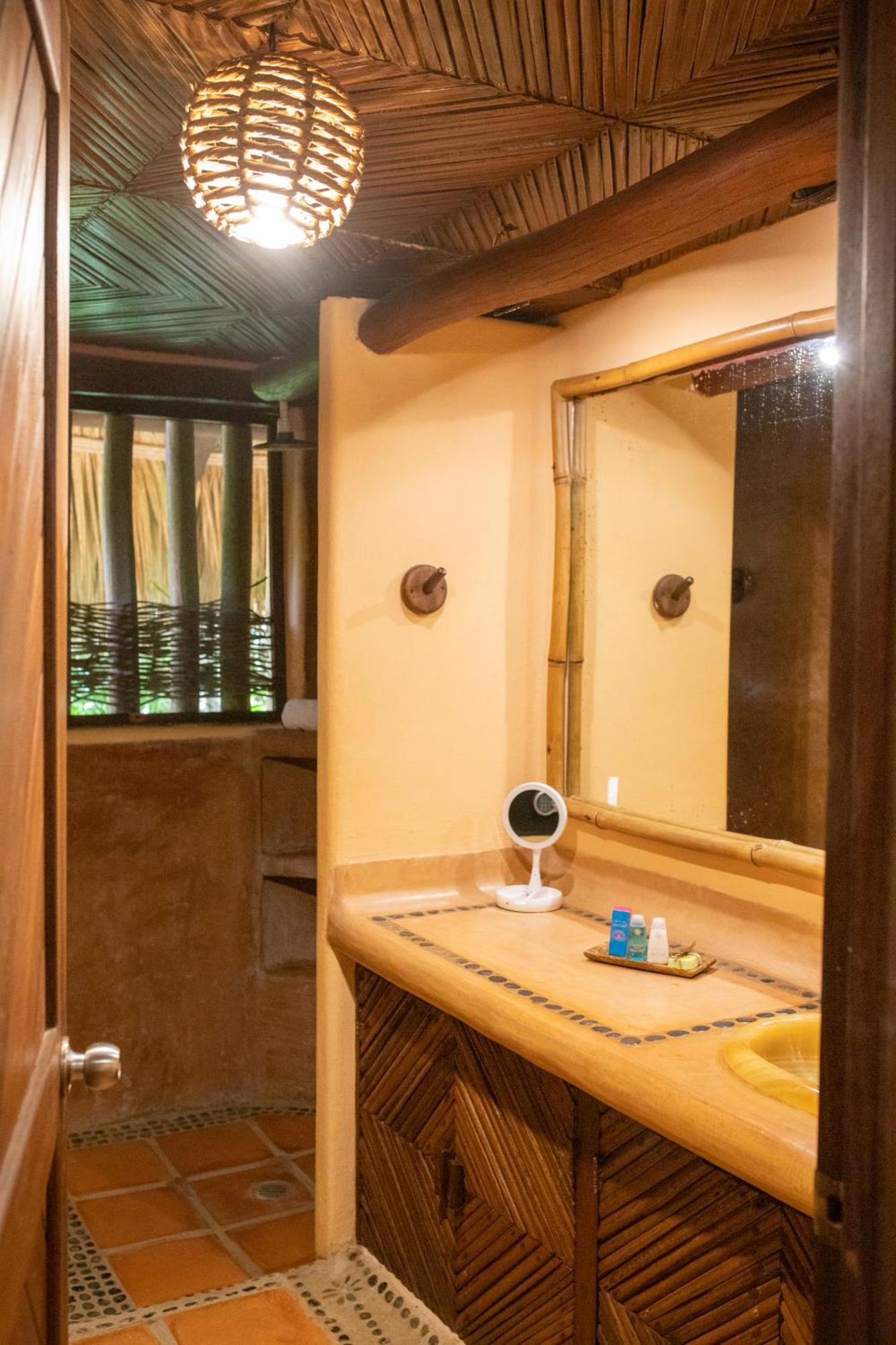 Puertas Paraiso Hotel Boutique Zihuatanejo Esterno foto
