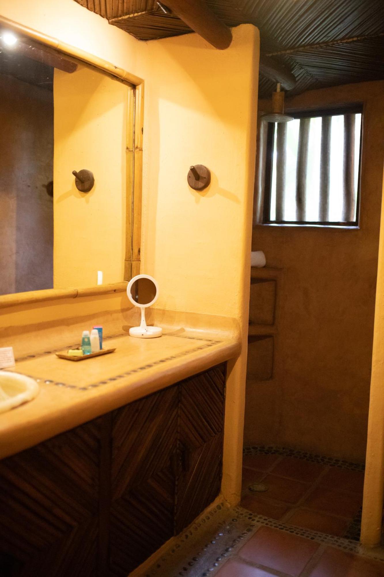 Puertas Paraiso Hotel Boutique Zihuatanejo Esterno foto